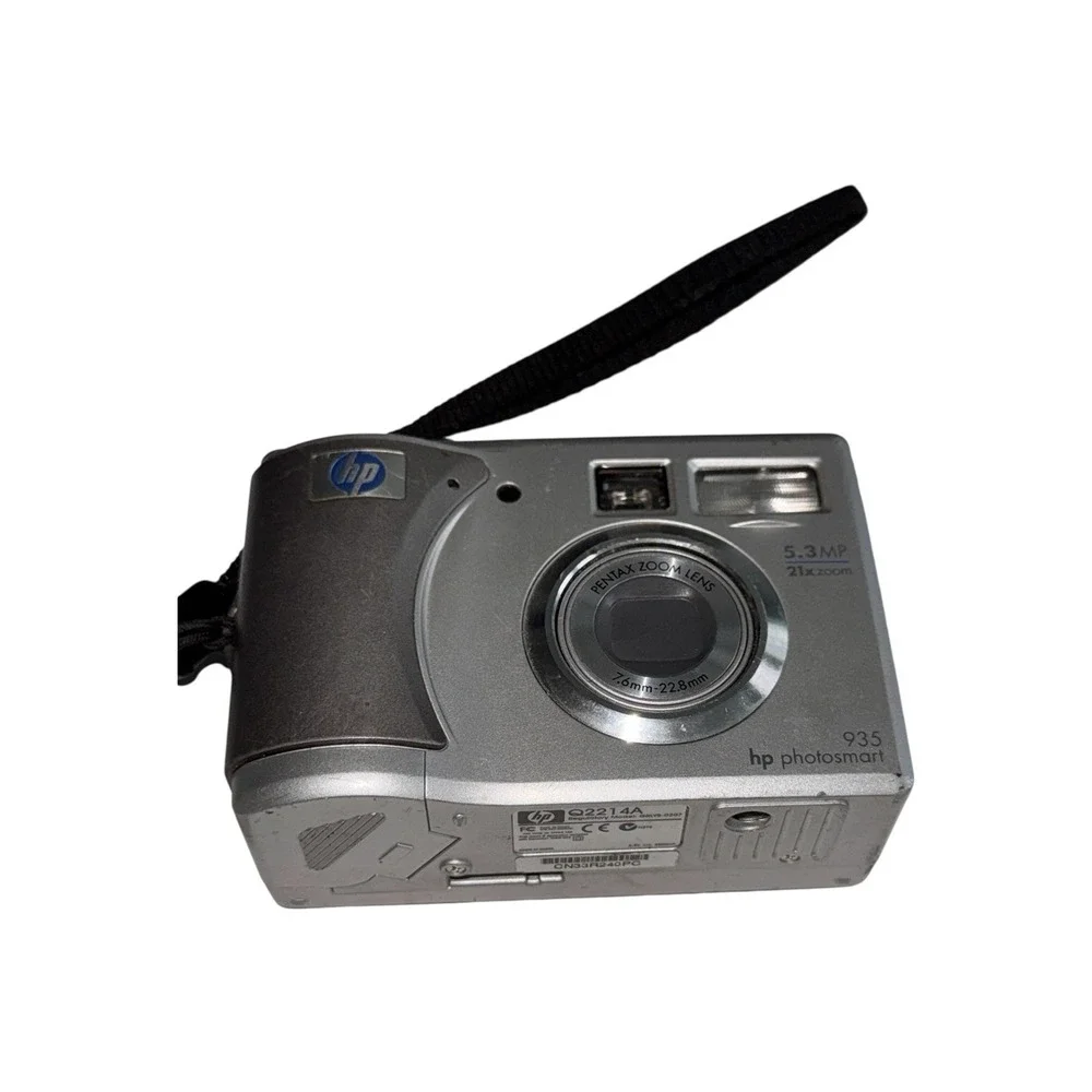 HP Photosmart Camera 935 Q2214A See Video! Zoom 21X 5.3 MP Digital Camera Tested